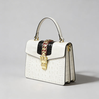 Aurelo Essence Messenger Purse