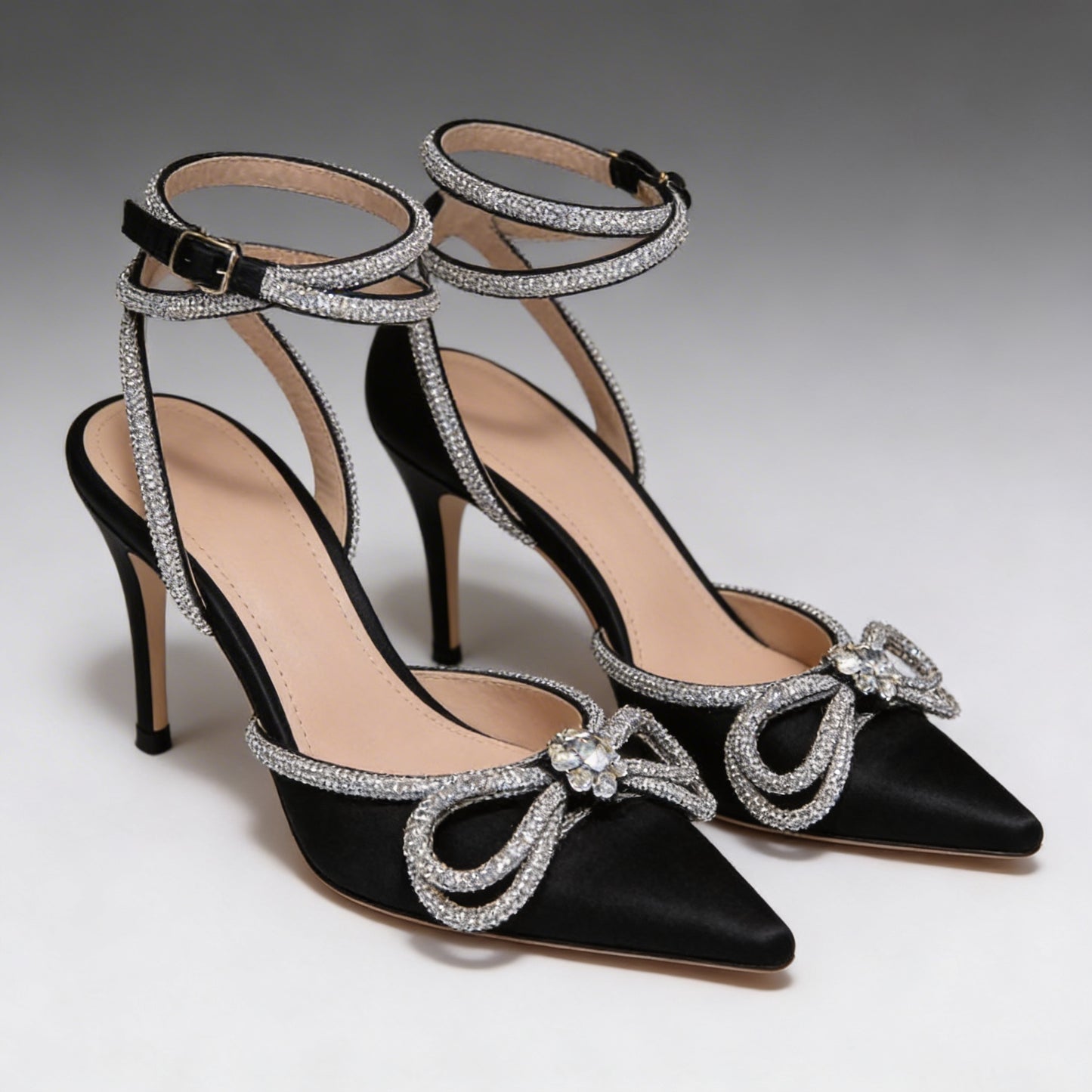 Serina Lume Bow Sandals