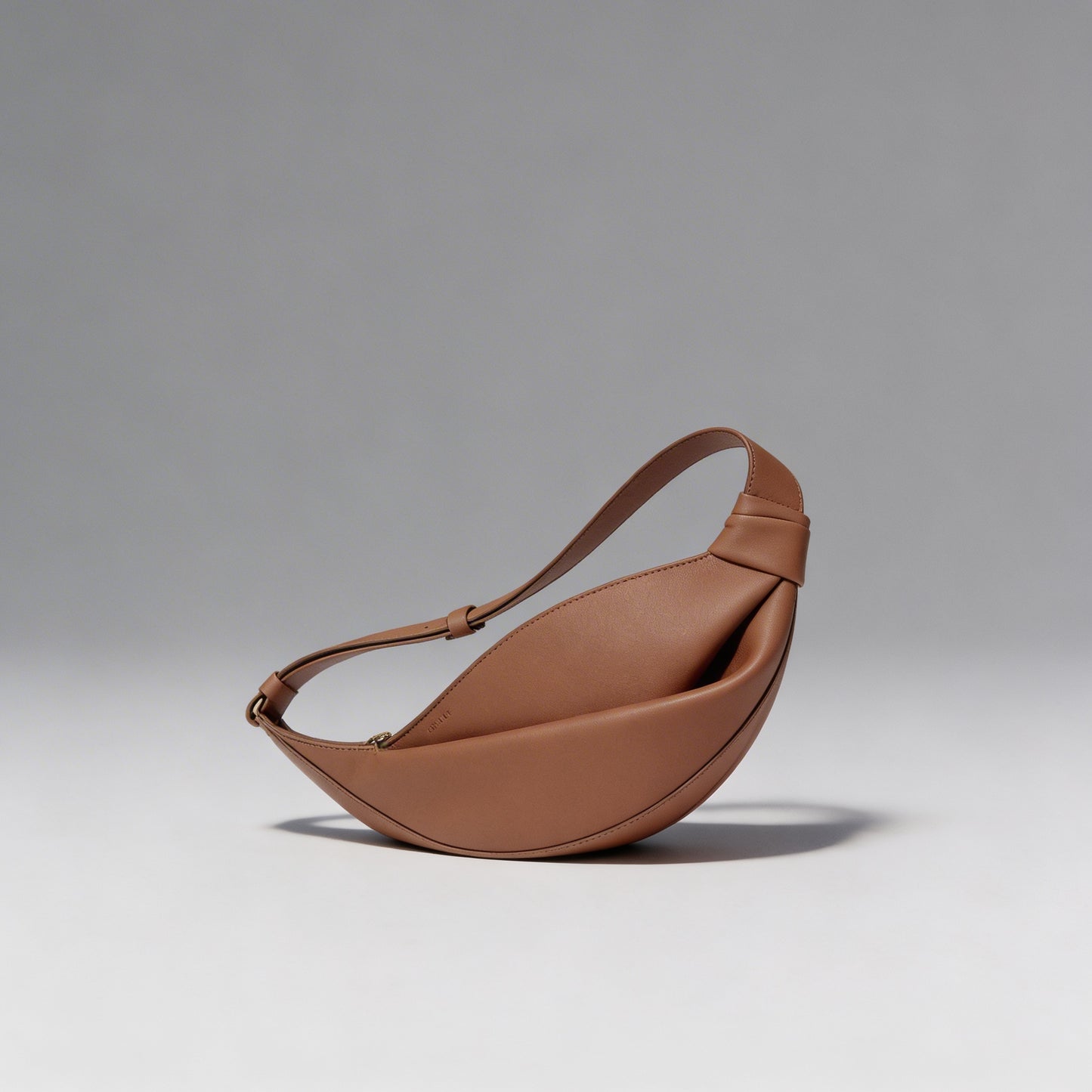 Moratta Silken Curve Bag