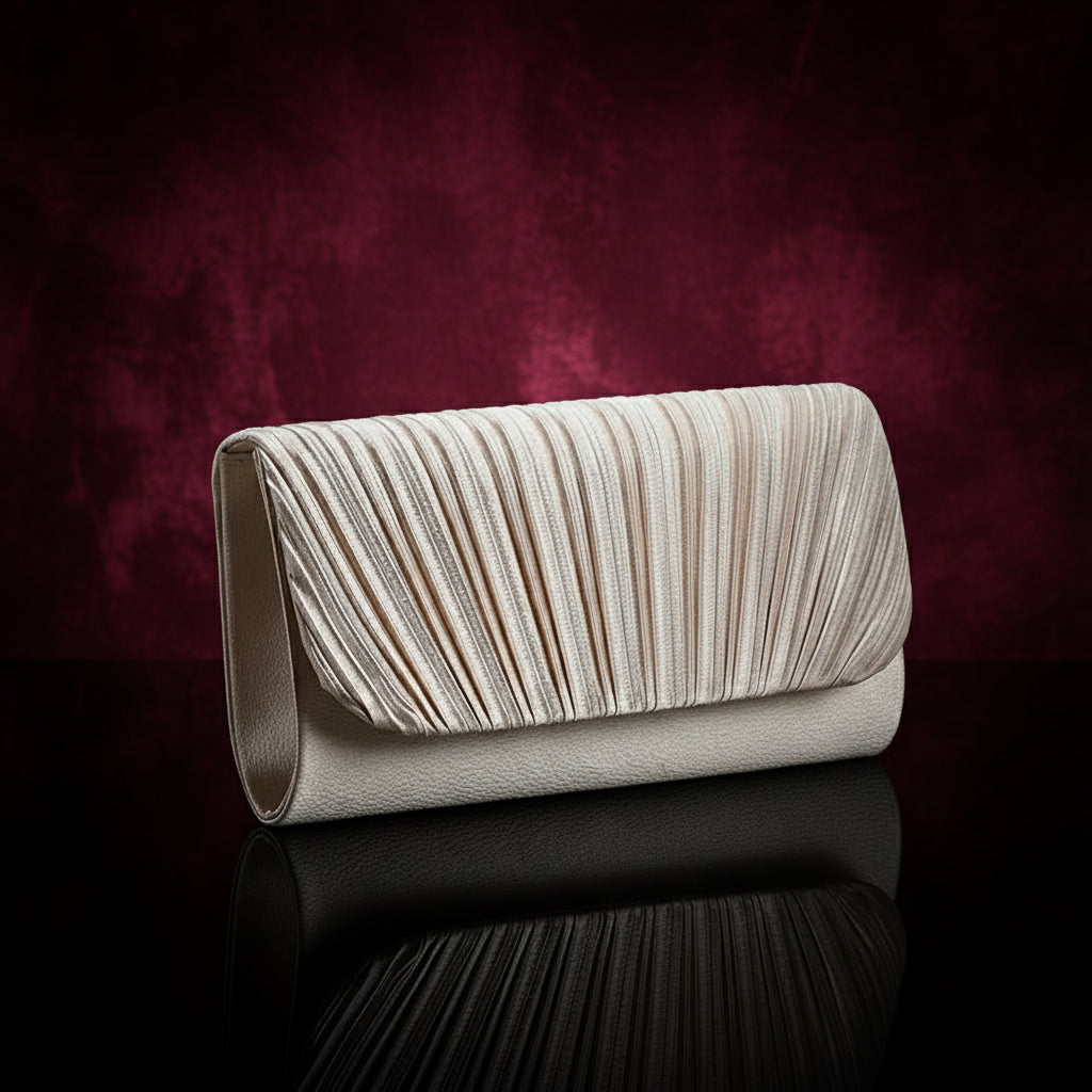 Vera Bold Clutch