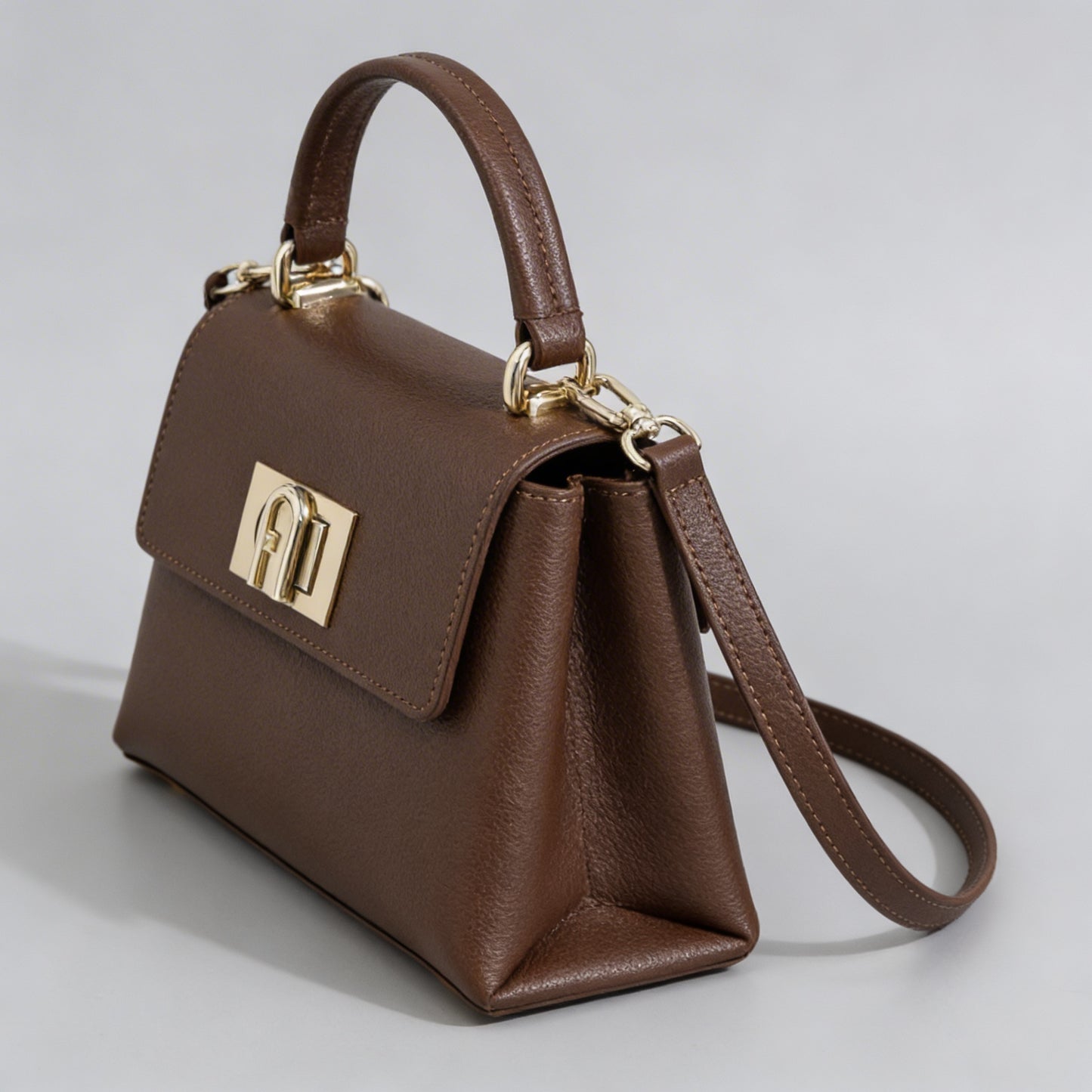 Aurelia Essence Square Bag