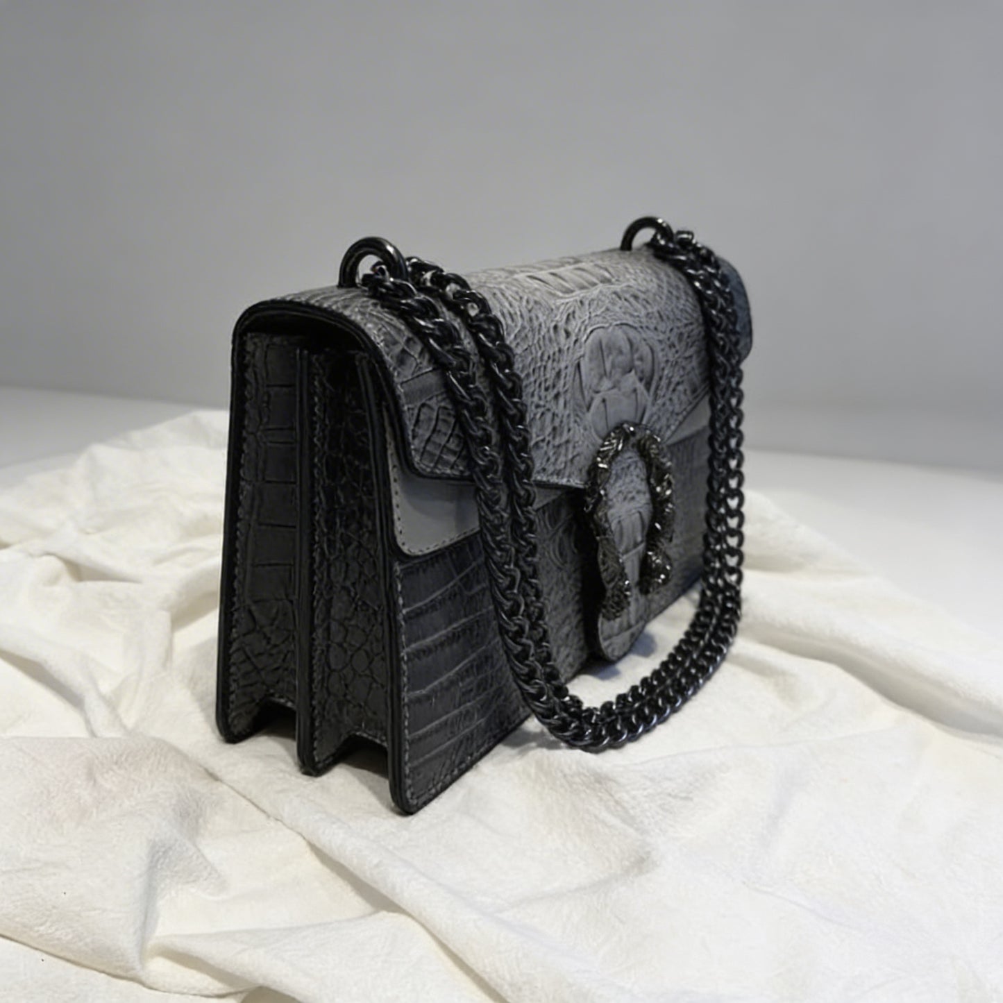 Neralin Sculpted Elegance Clutch