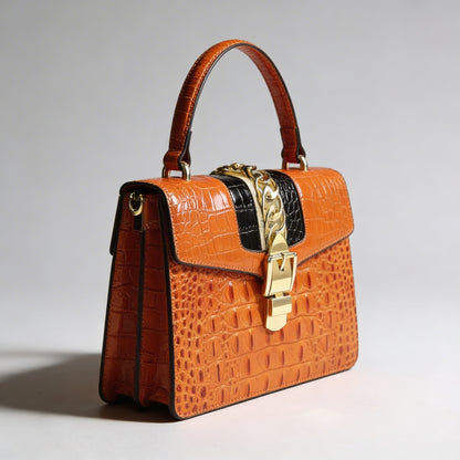 Aurelo Essence Messenger Purse