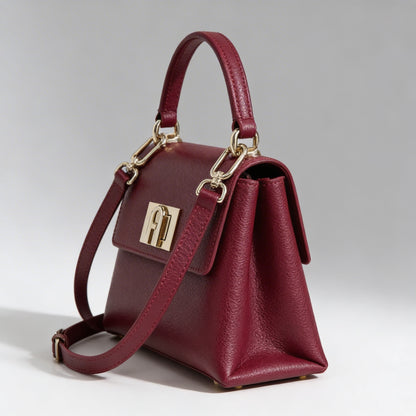 Aurelia Essence Square Bag