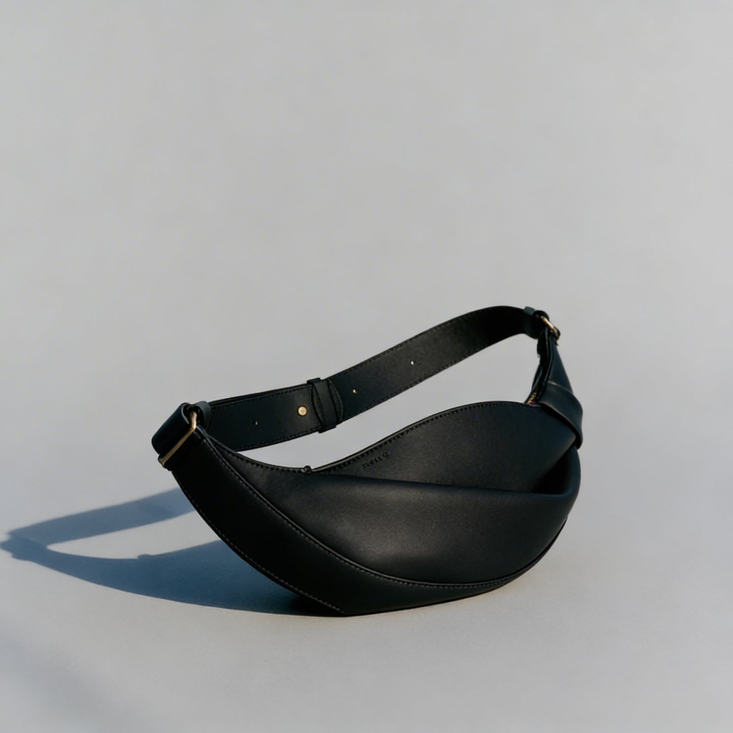 Moratta Silken Curve Bag