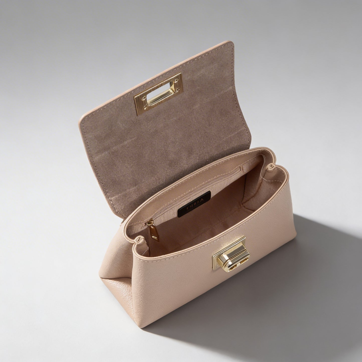 Aurelia Essence Square Bag
