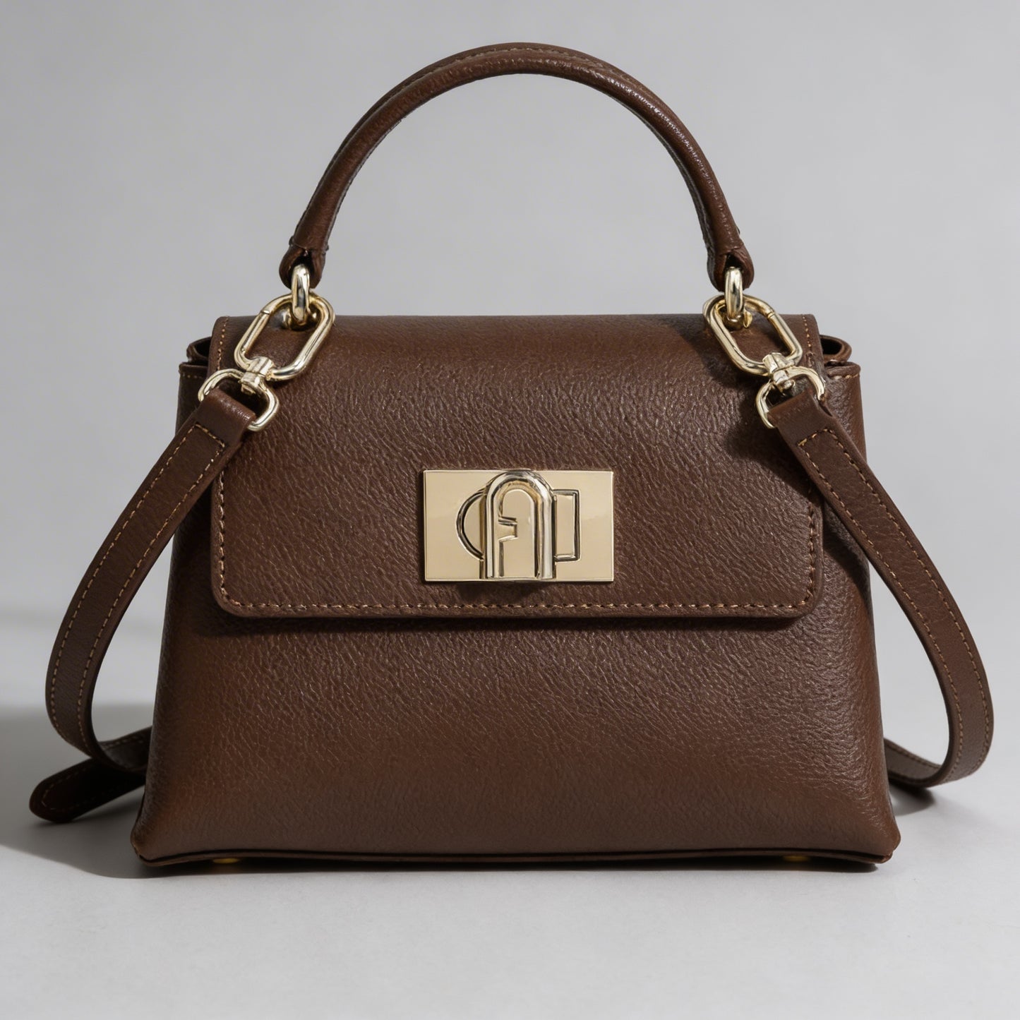 Aurelia Essence Square Bag