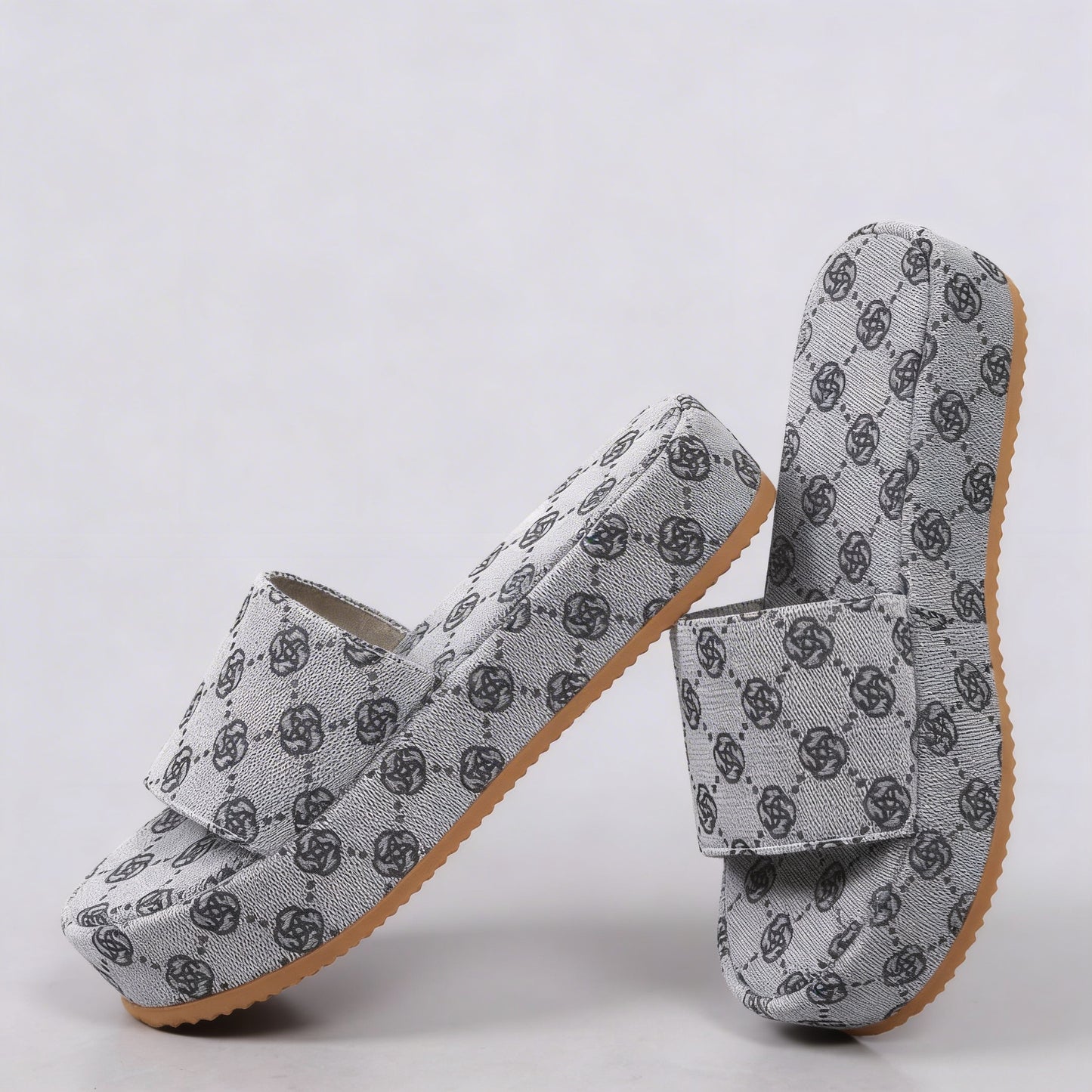 Valenza Elevated Comfort Slides