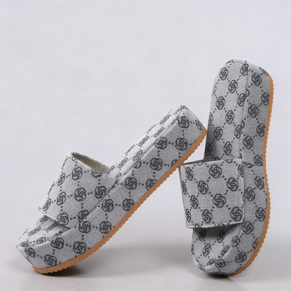 Valenza Elevated Comfort Slides