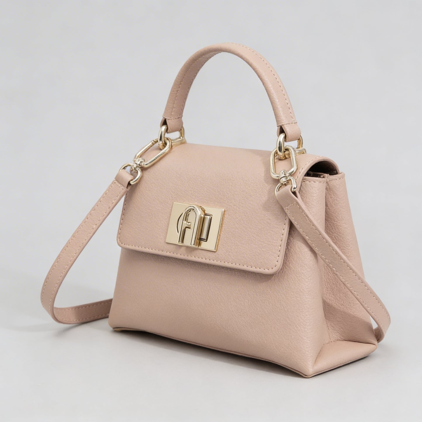 Aurelia Essence Square Bag